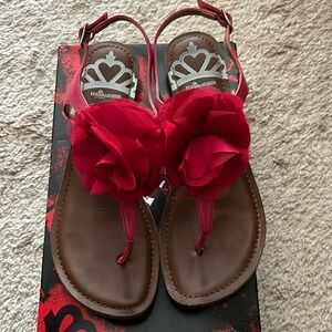 Women’s Sandal Size 9